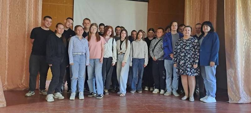 Специалисты Щигровского принимают участие в антинаркотическом месячнике